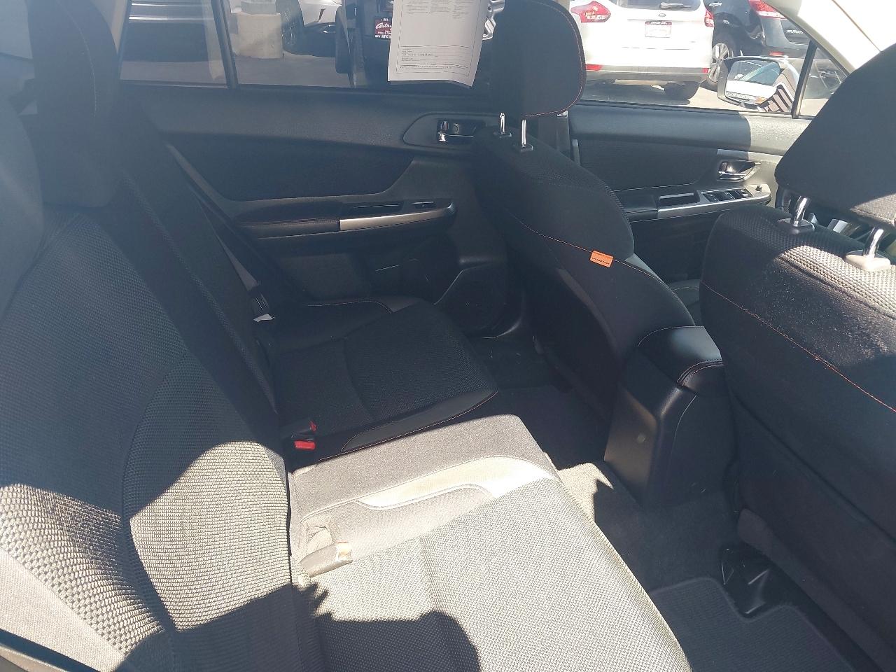 Subaru Crosstrek 5dr CVT 2.0i Premium 2016