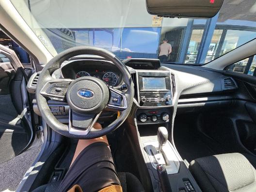 Subaru Impreza 2.0i Premium 5-door CVT 2017