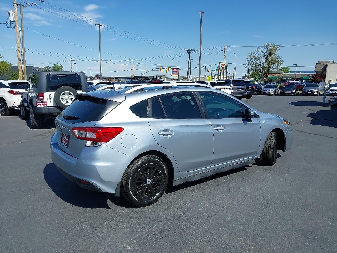 Subaru Impreza 2.0i Premium 5-door CVT 2017