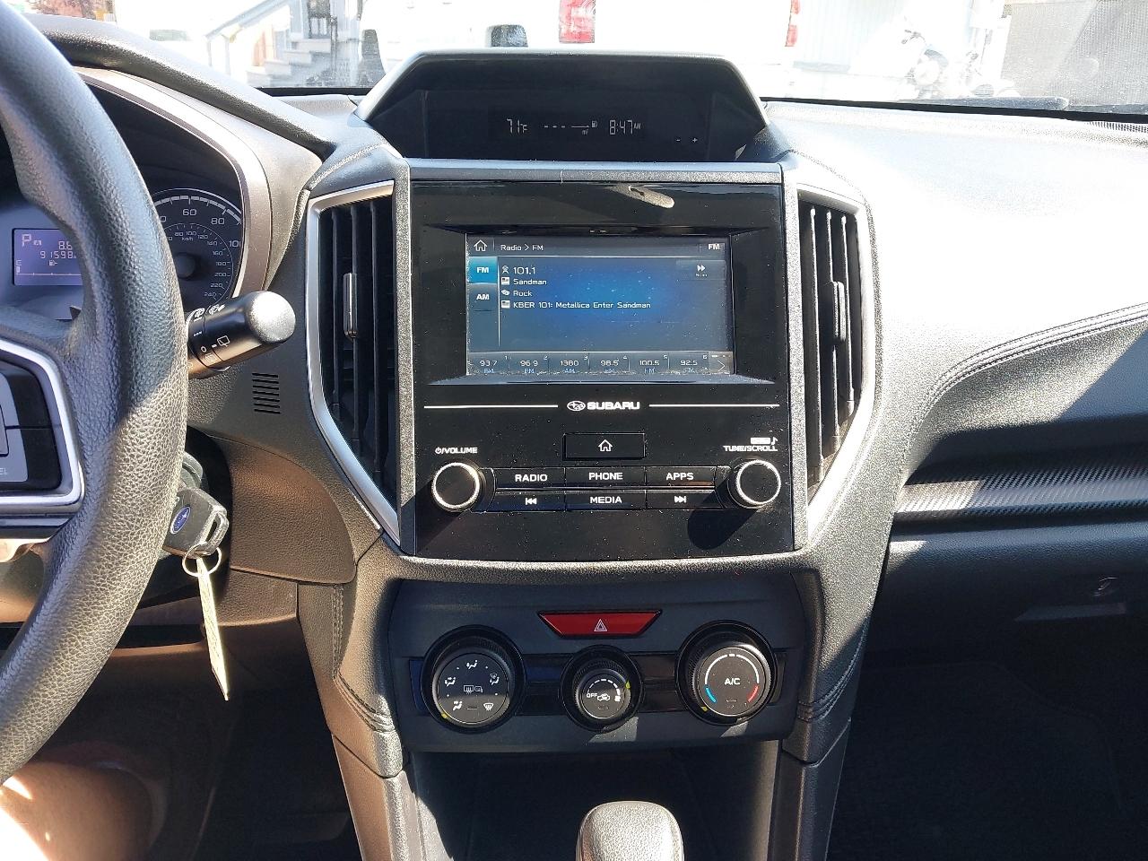 Subaru Impreza 2.0i Premium 5-door CVT 2017