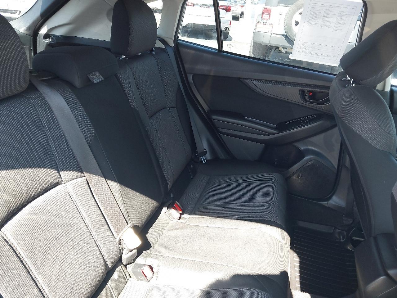 Subaru Impreza 2.0i Premium 5-door CVT 2017