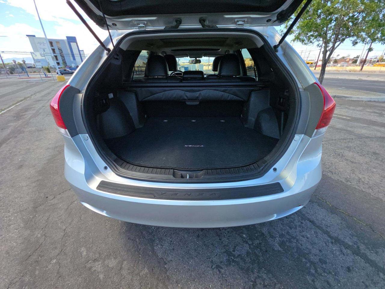 Toyota Venza 4dr Wgn V6 FWD Limited (Natl) 2013