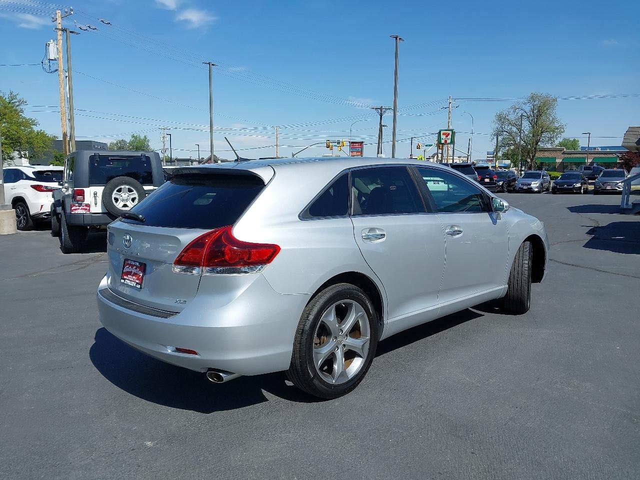 Toyota Venza 4dr Wgn V6 FWD Limited (Natl) 2013