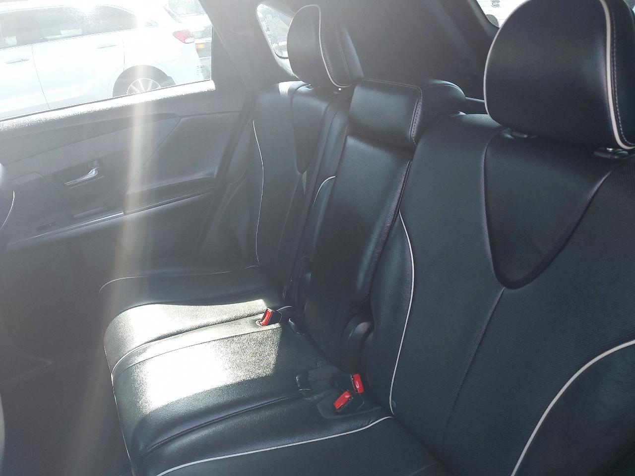 Toyota Venza 4dr Wgn V6 FWD Limited (Natl) 2013