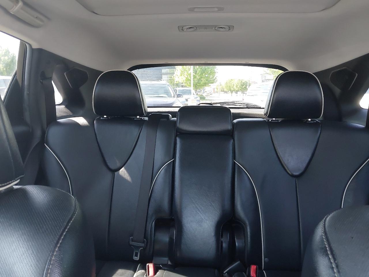 Toyota Venza 4dr Wgn V6 FWD Limited (Natl) 2013