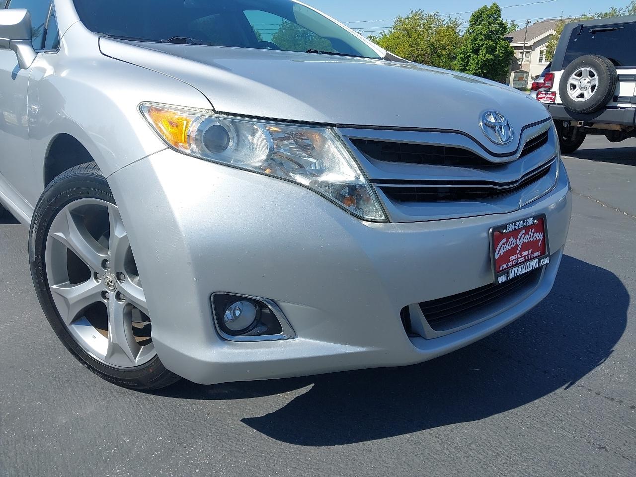 Toyota Venza 4dr Wgn V6 FWD Limited (Natl) 2013