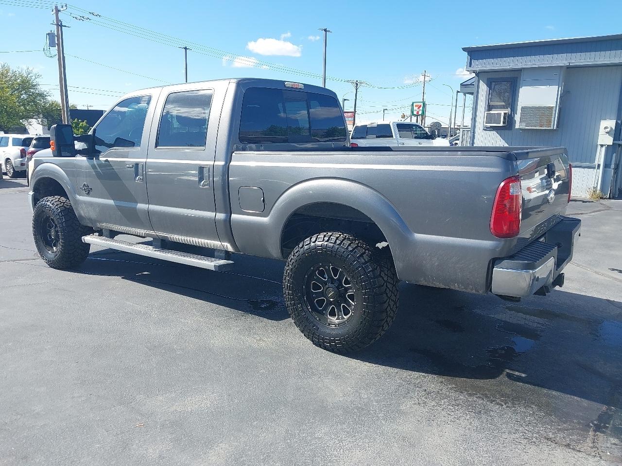 Ford Super Duty F-250 SRW 4WD Crew Cab 156" Lariat 2012