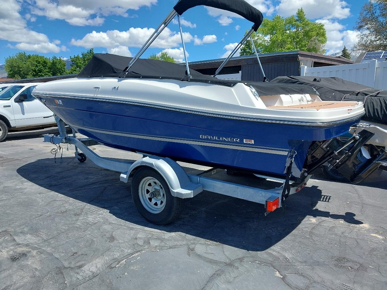 Bayliner Ski Boat  2019