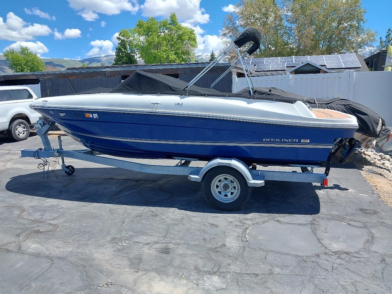 Bayliner Ski Boat  2019