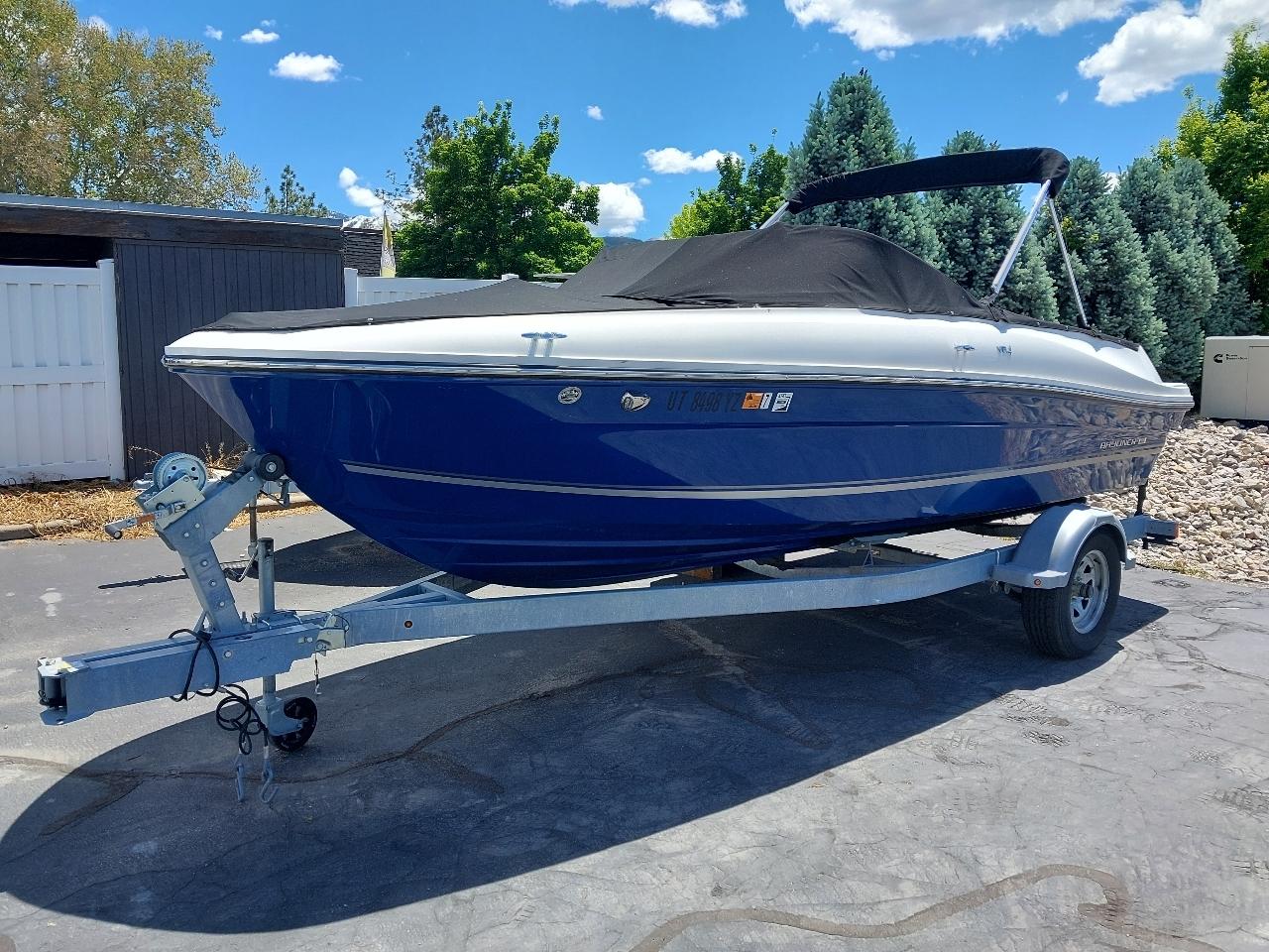 Bayliner Ski Boat  2019