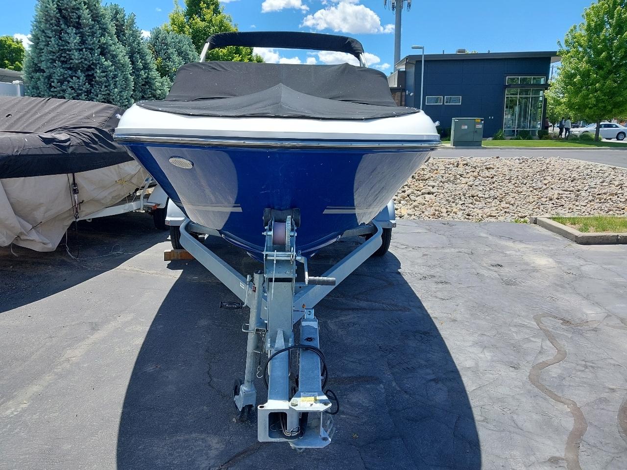 Bayliner Ski Boat  2019