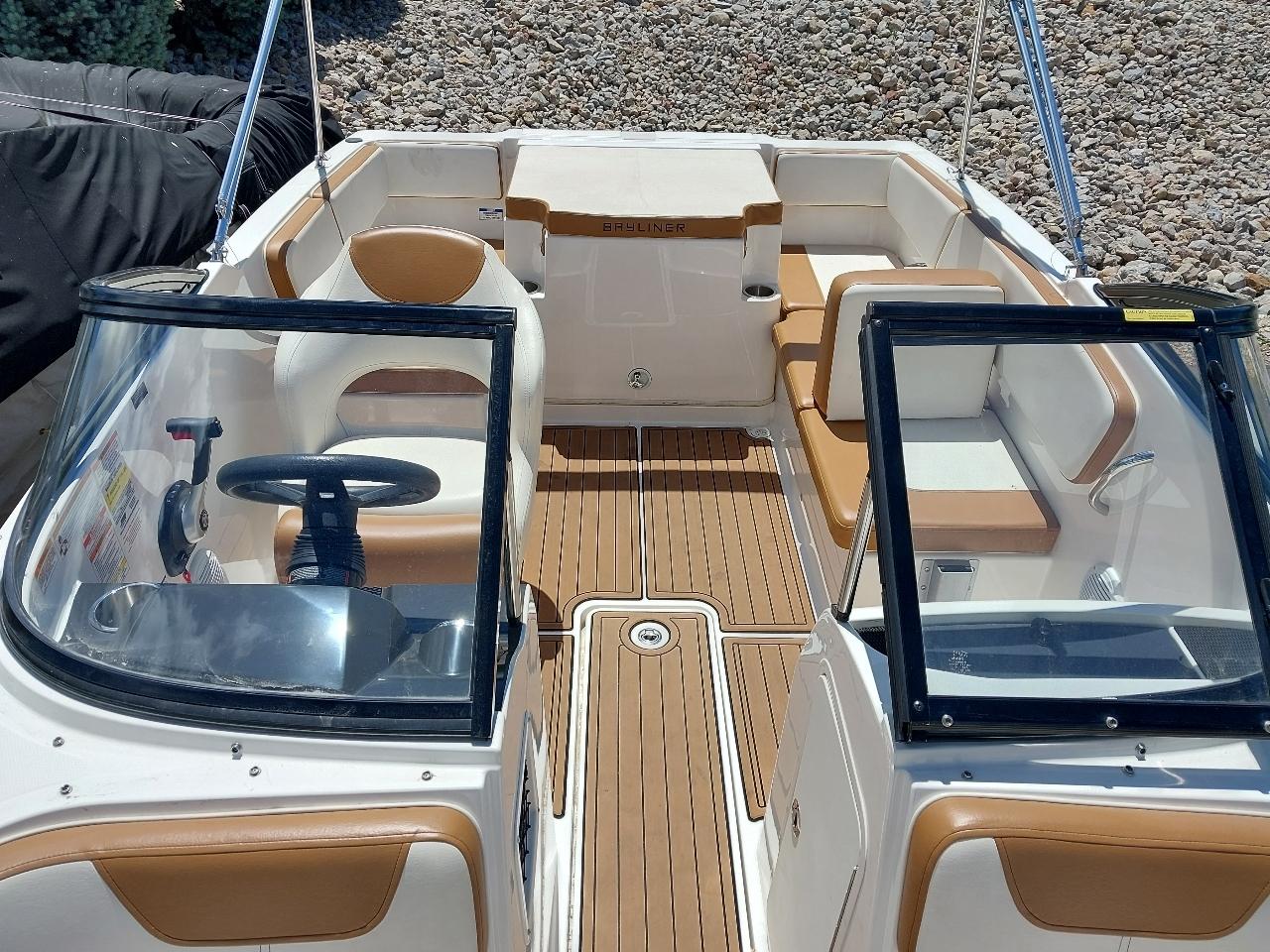 Bayliner Ski Boat  2019