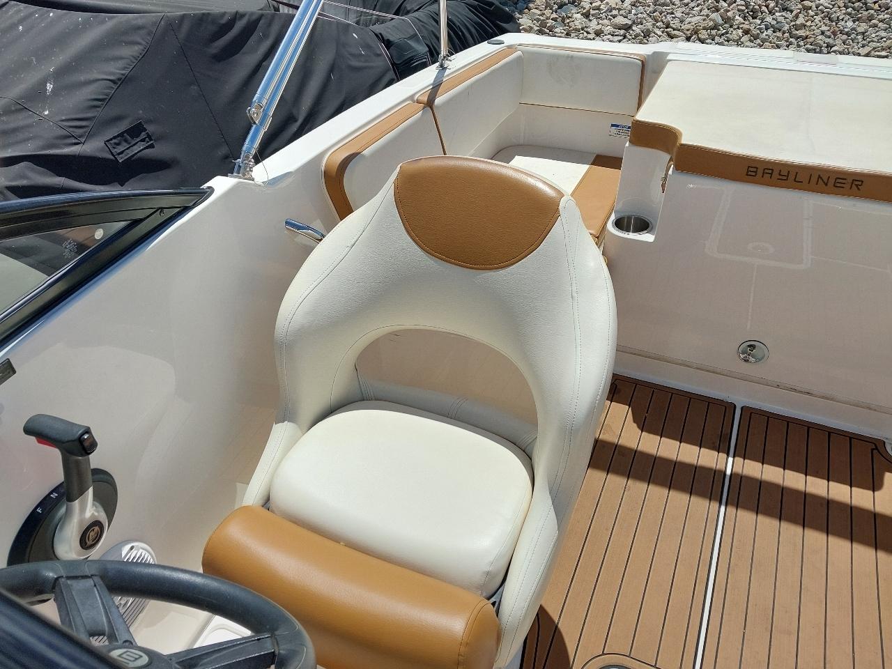 Bayliner Ski Boat  2019