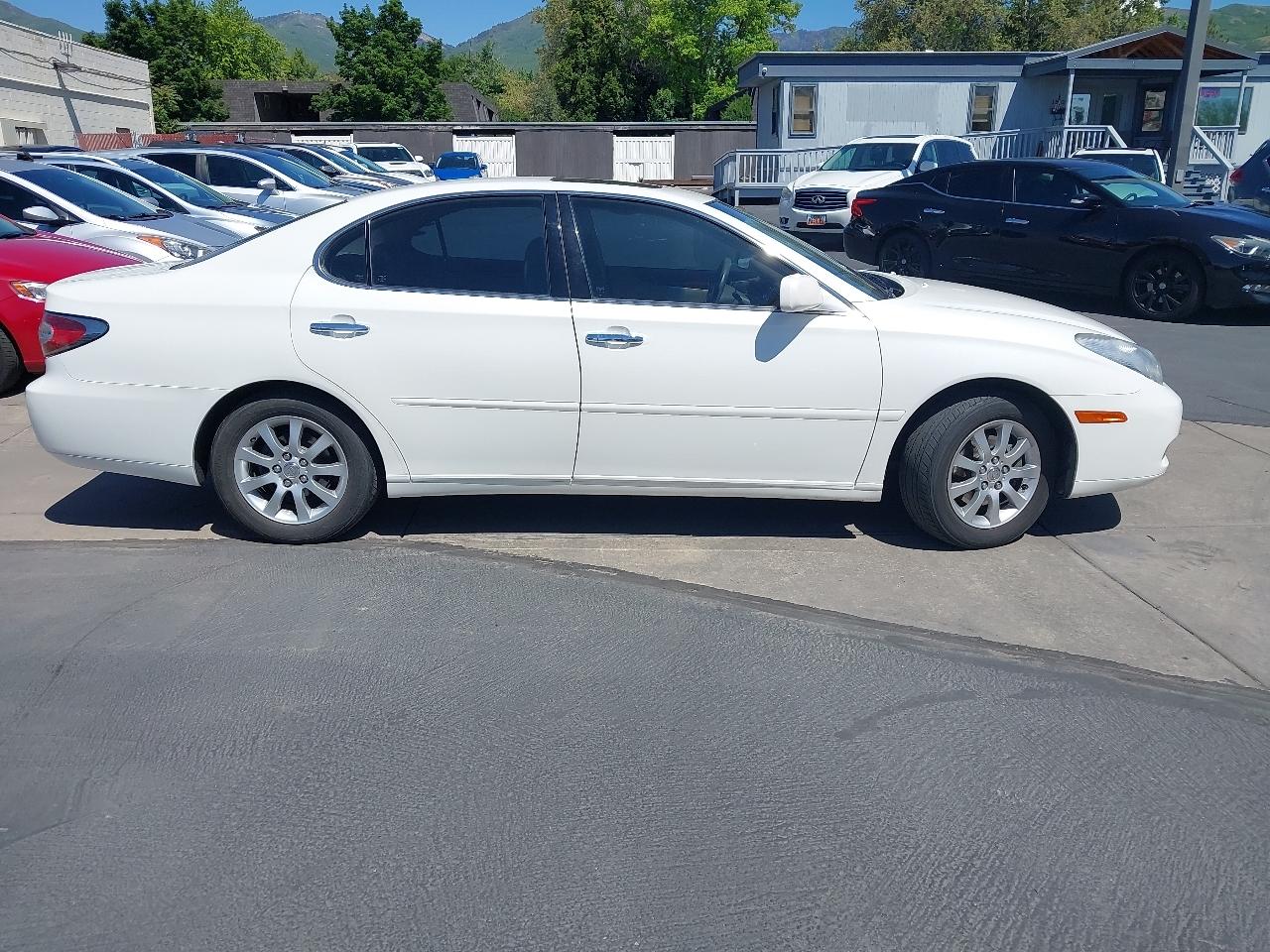 Lexus ES 330 4dr Sdn 2004