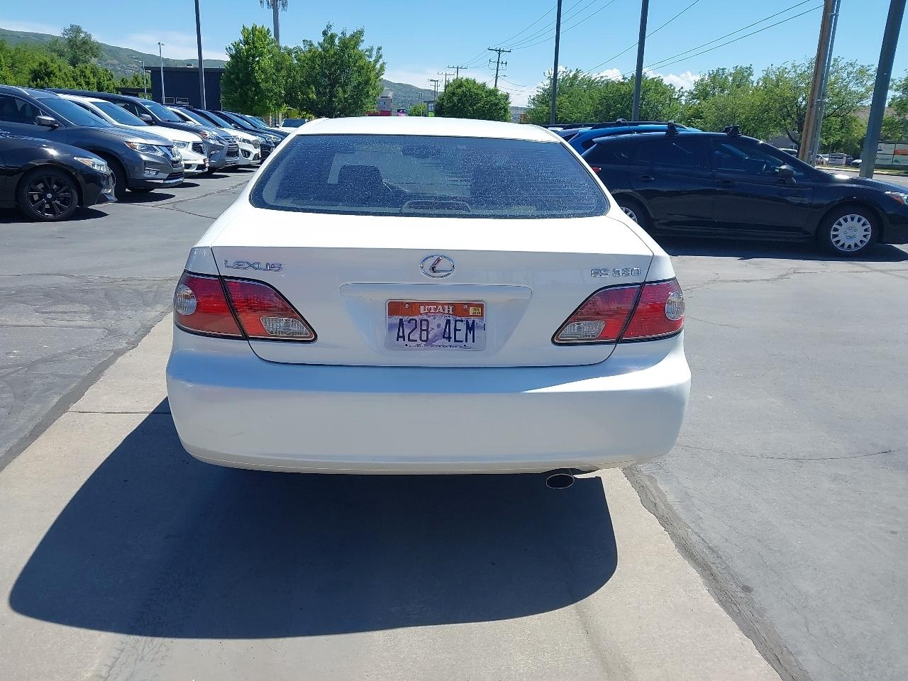 Lexus ES 330 4dr Sdn 2004