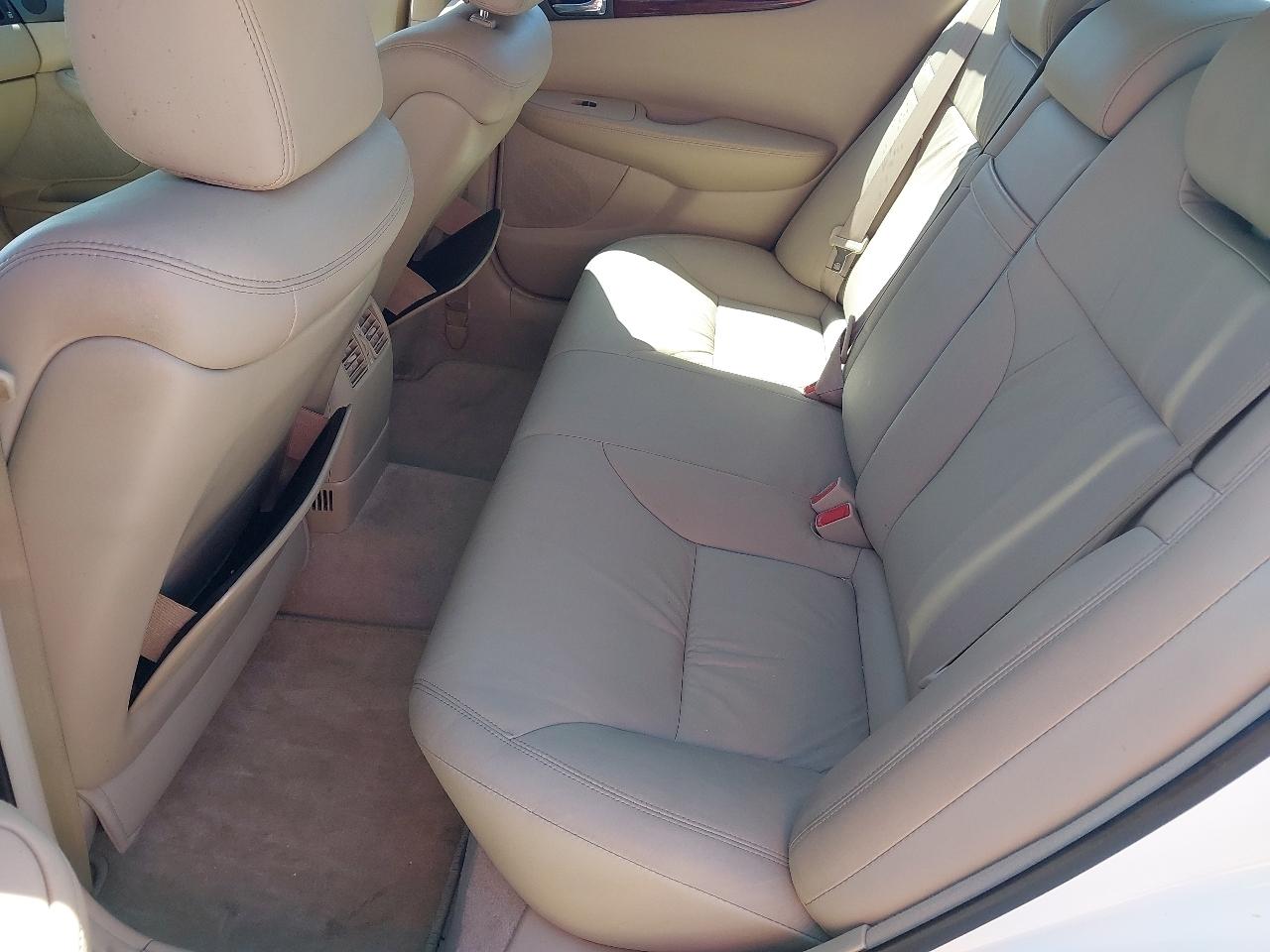 Lexus ES 330 4dr Sdn 2004