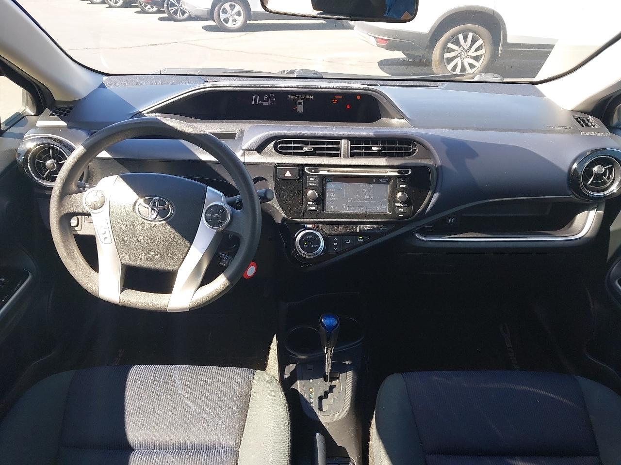 Toyota Prius c 5dr HB Three (Natl) 2015