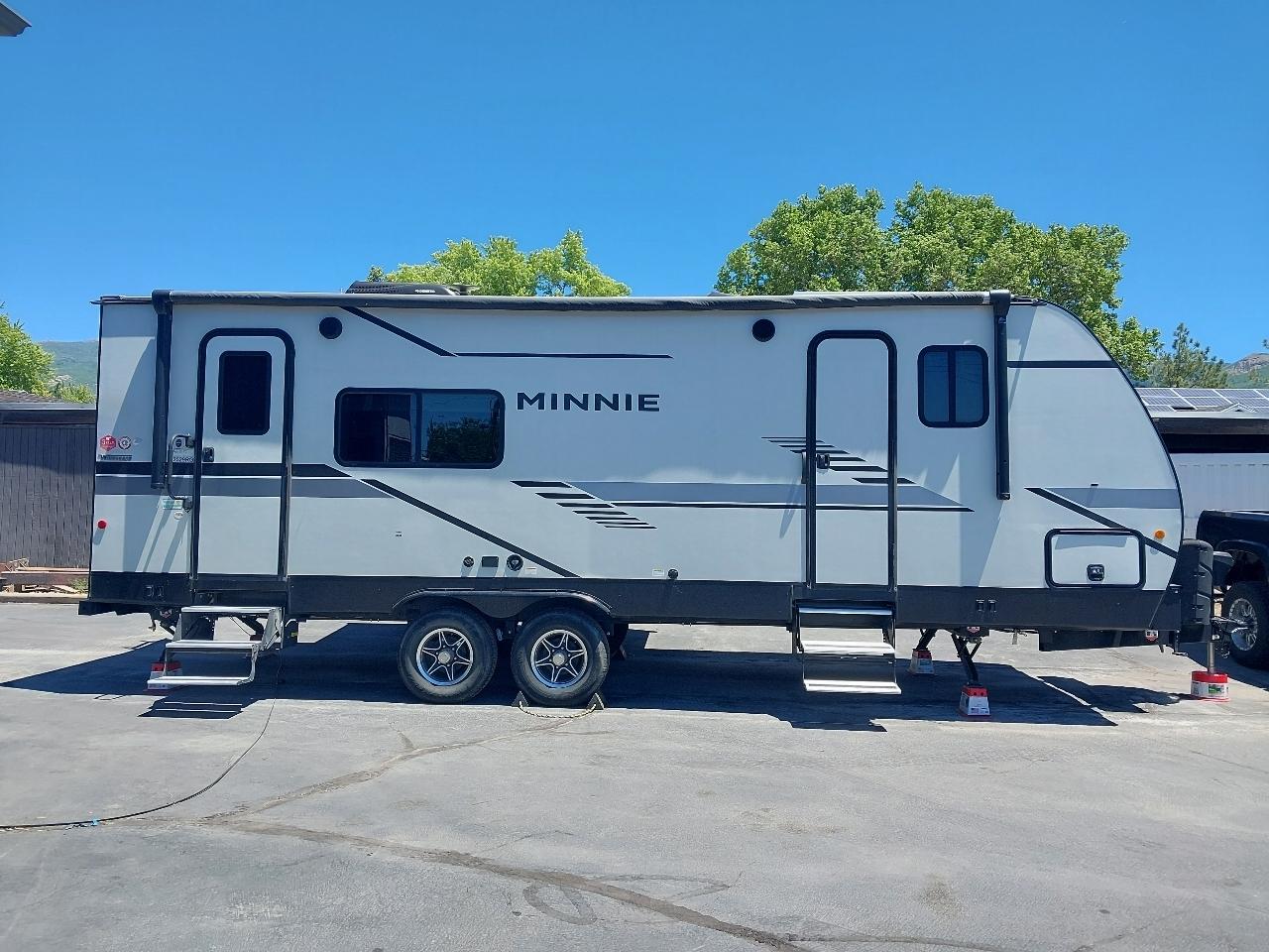 Winnebago Minnie  2021