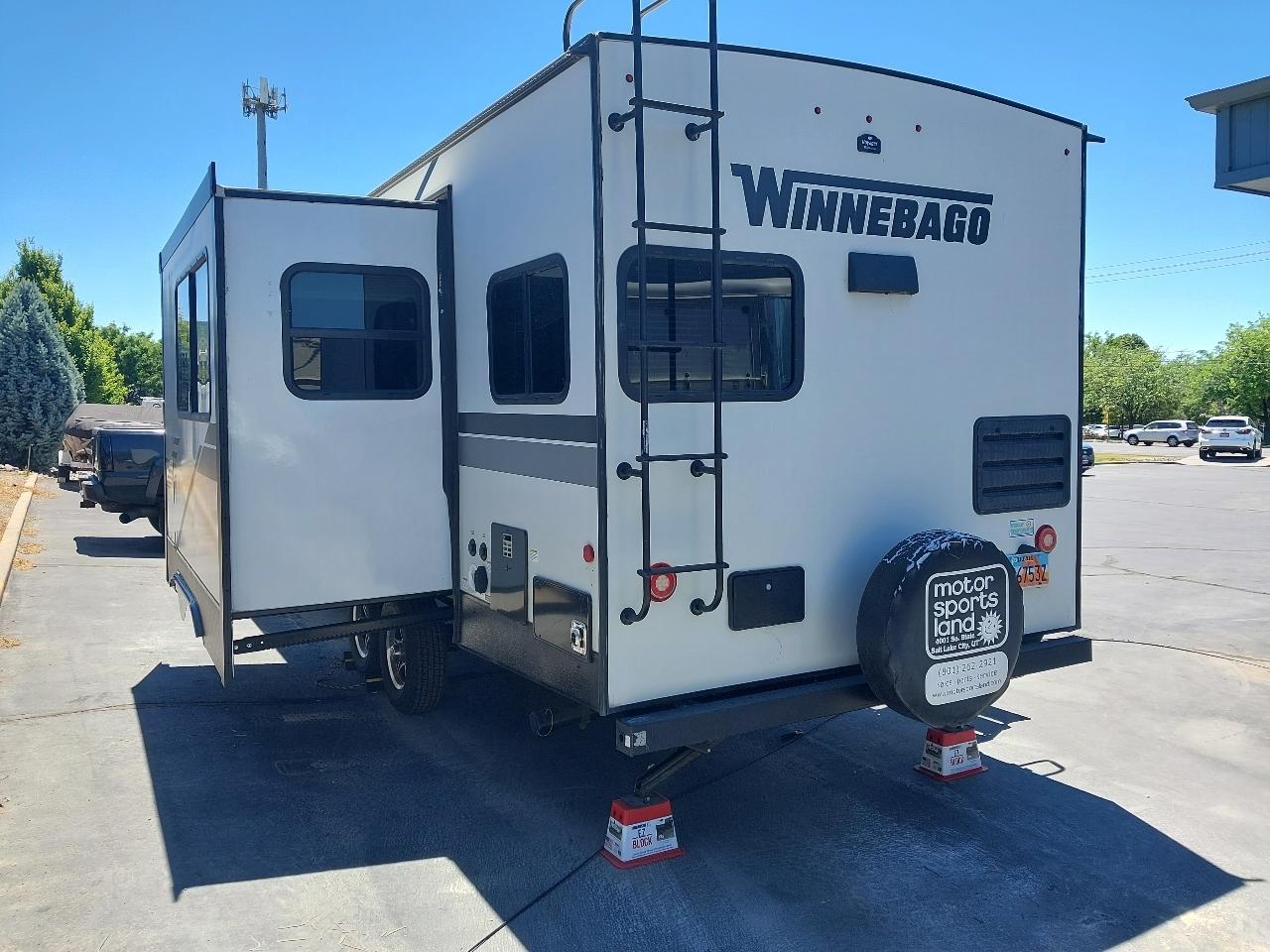 Winnebago Minnie  2021