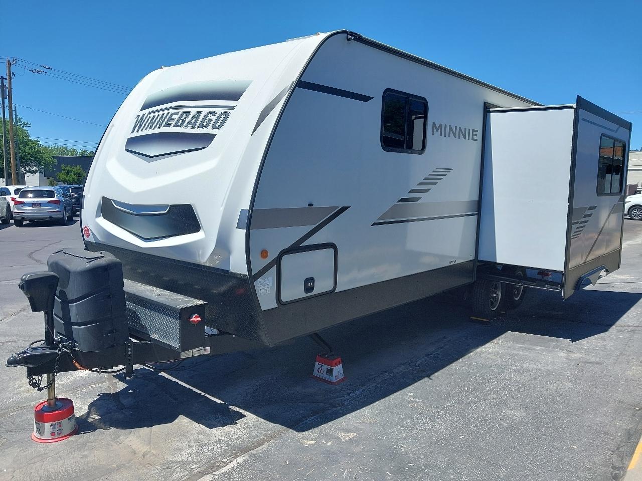 Winnebago Minnie  2021