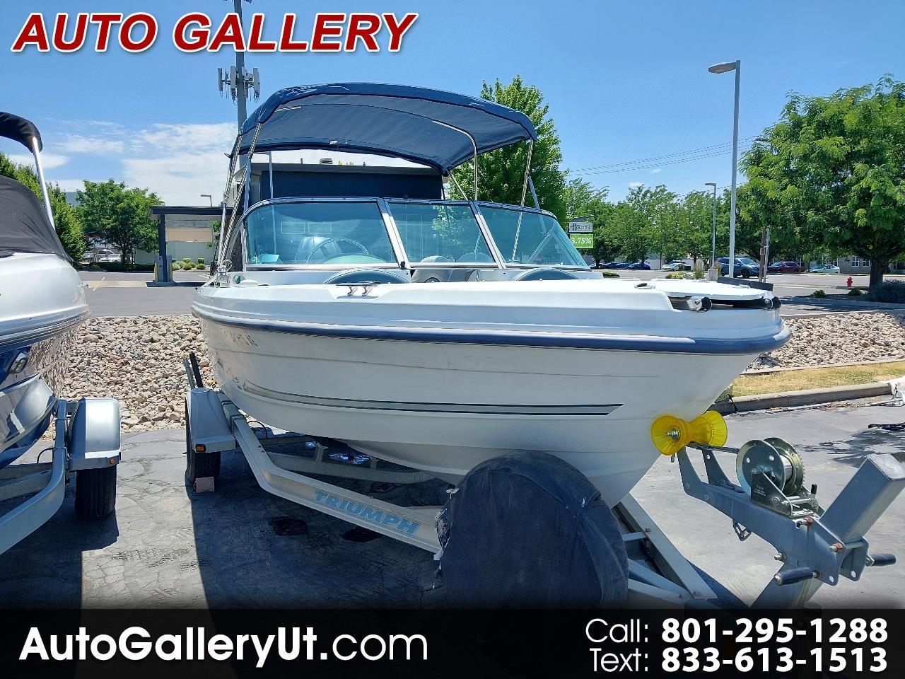 Triumph Ski Boat  2006