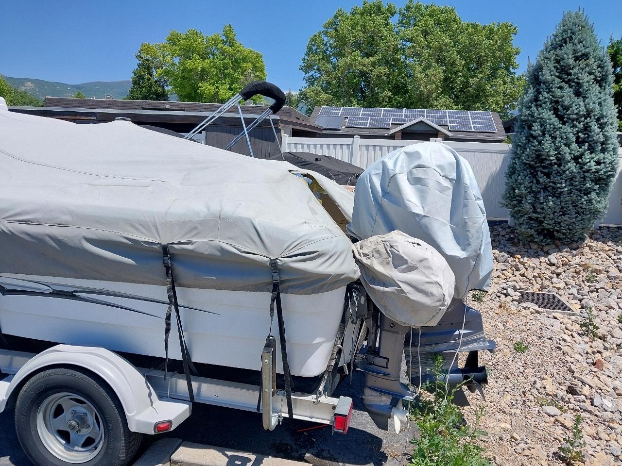 Triumph Ski Boat  2006
