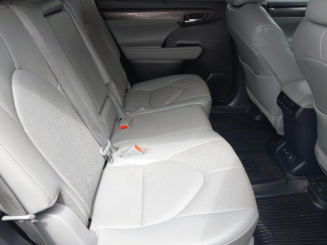 Toyota Highlander Limited AWD (Natl) 2020