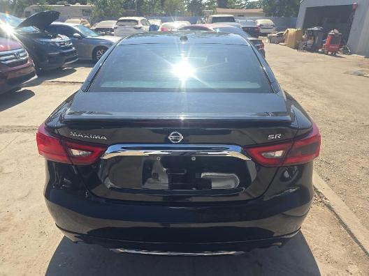 Nissan Maxima SR 3.5L 2017