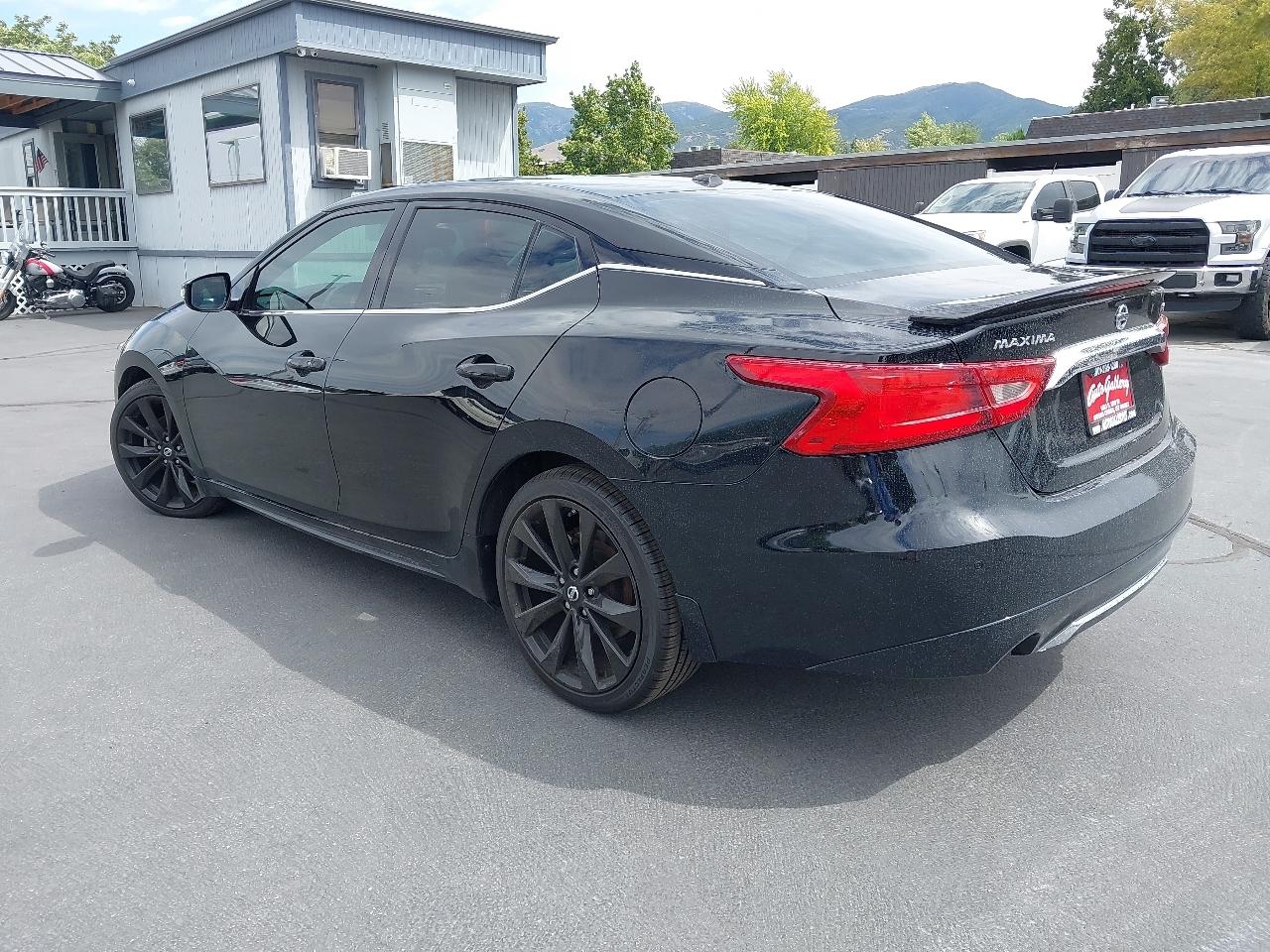 Nissan Maxima SR 3.5L 2017