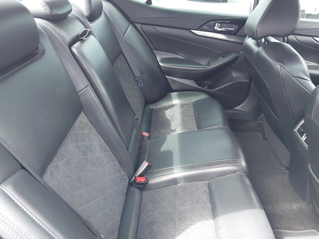Nissan Maxima SR 3.5L 2017