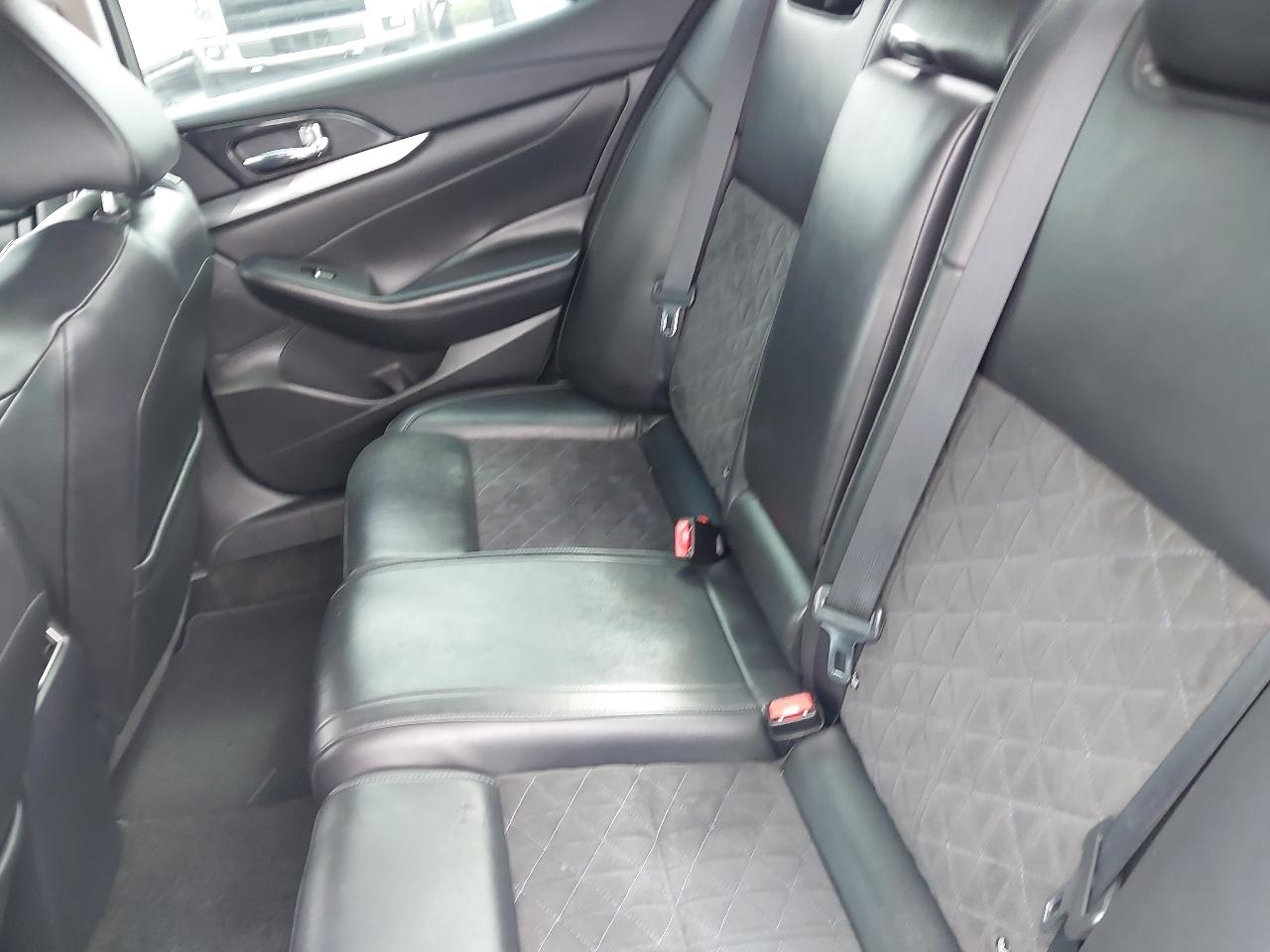 Nissan Maxima SR 3.5L 2017