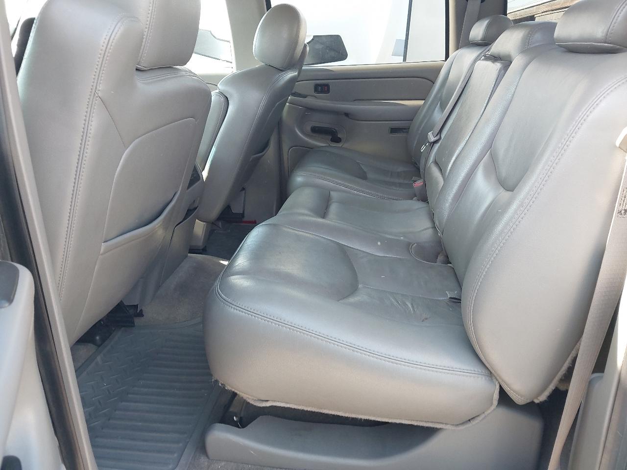 GMC Sierra 2500HD Crew Cab 153" WB 4WD SLT 2005