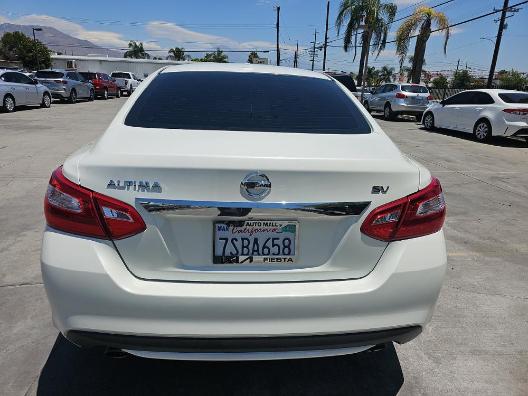 Nissan Altima 4dr Sdn I4 2.5 SV 2016