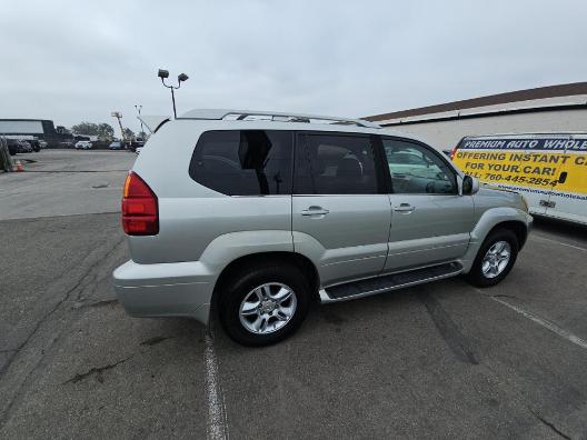 Lexus GX 470 4dr SUV 4WD 2005