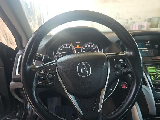 Acura TLX FWD w/Technology Pkg 2017