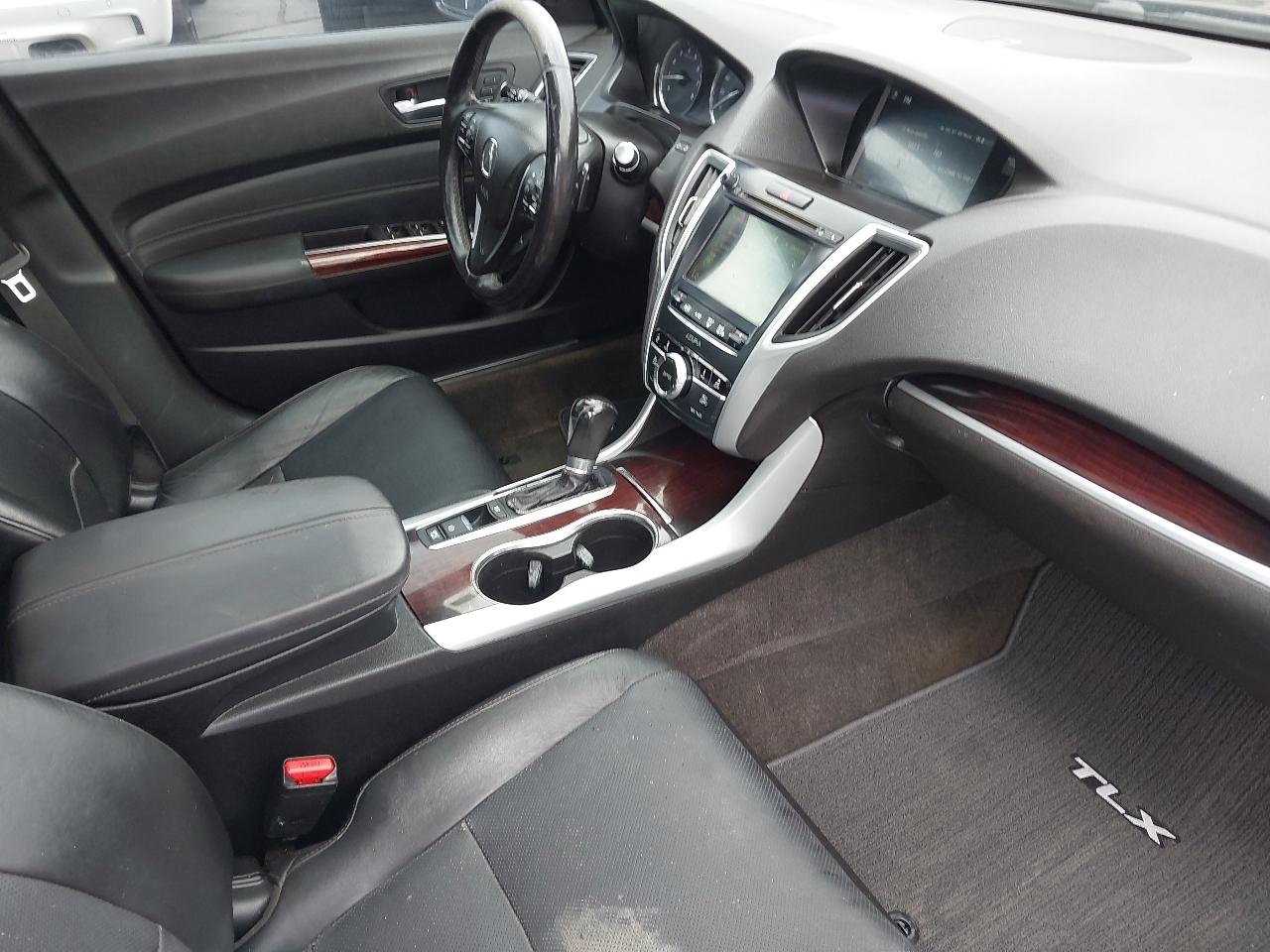 Acura TLX FWD w/Technology Pkg 2017