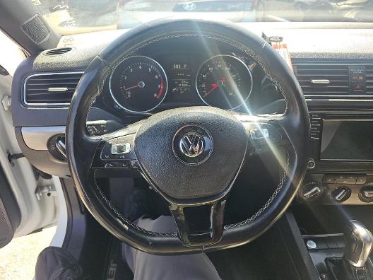 Volkswagen Jetta 1.8T Sport Auto 2017