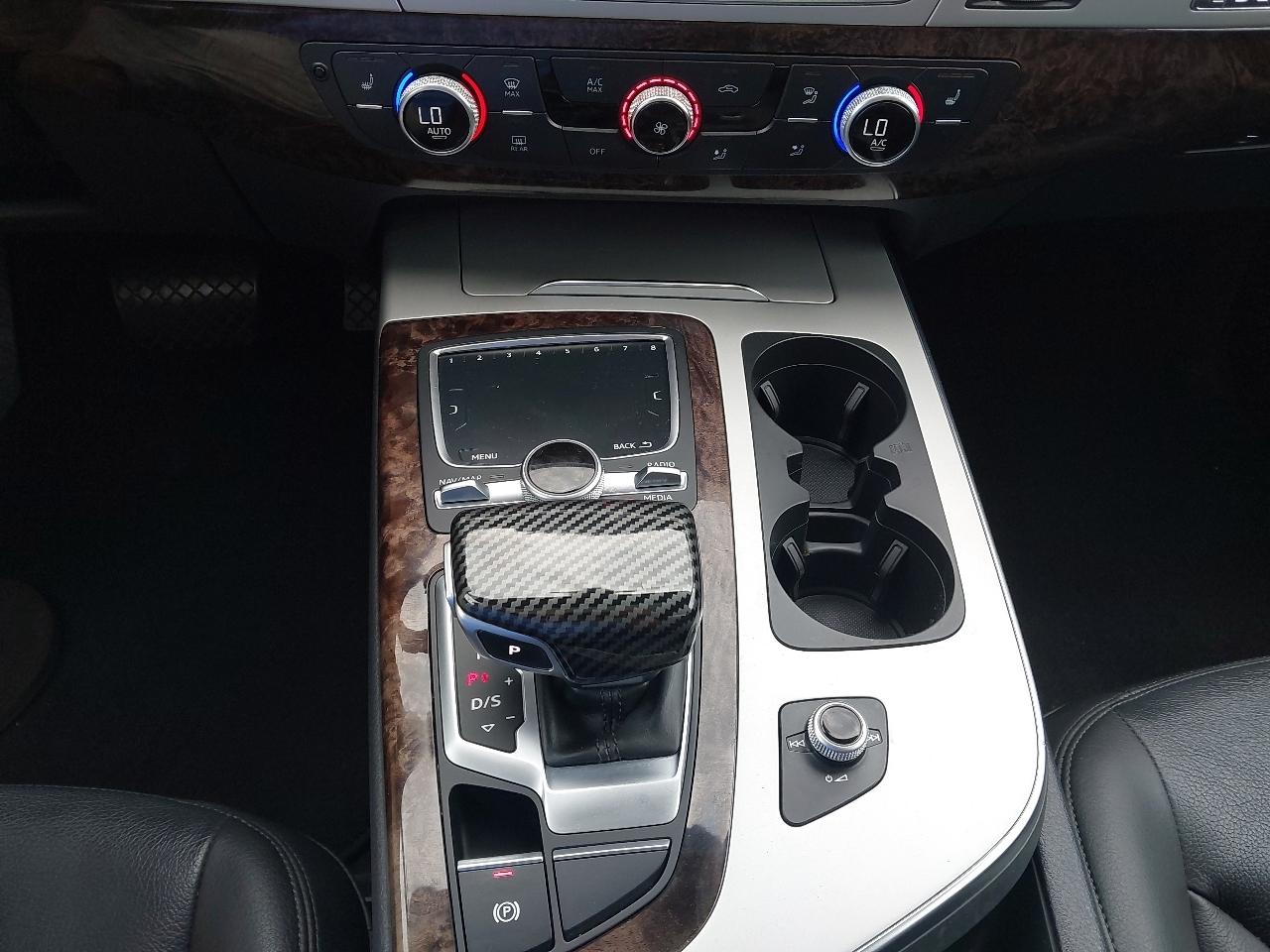 Audi Q7 SE Premium 45 TFSI quattro 2019