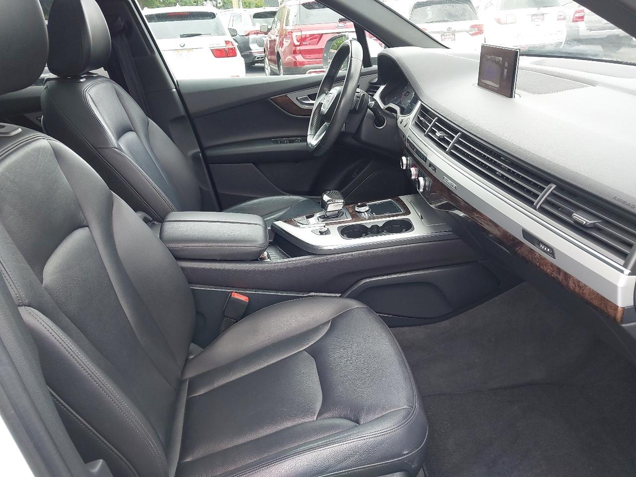 Audi Q7 SE Premium 45 TFSI quattro 2019