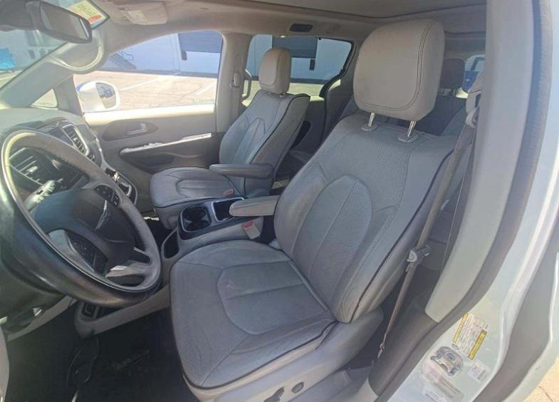 Chrysler Pacifica Limited FWD 2017