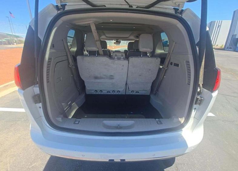 Chrysler Pacifica Limited FWD 2017