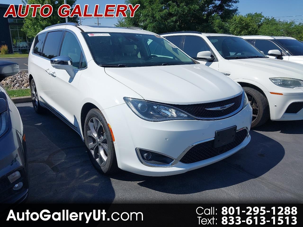 2017 Chrysler Pacifica Limited FWD