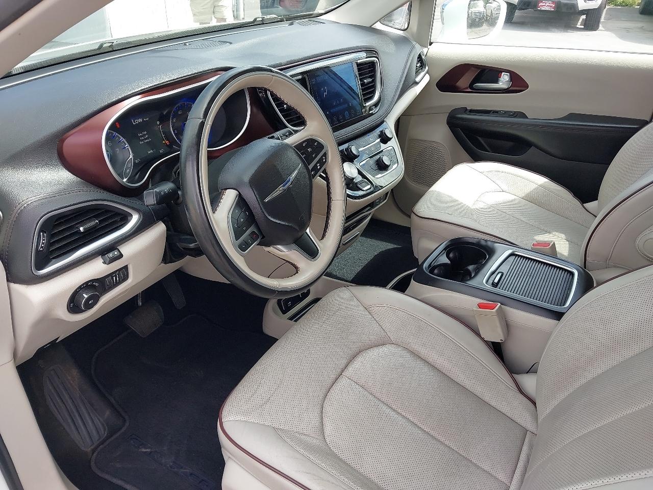 Chrysler Pacifica Limited FWD 2017