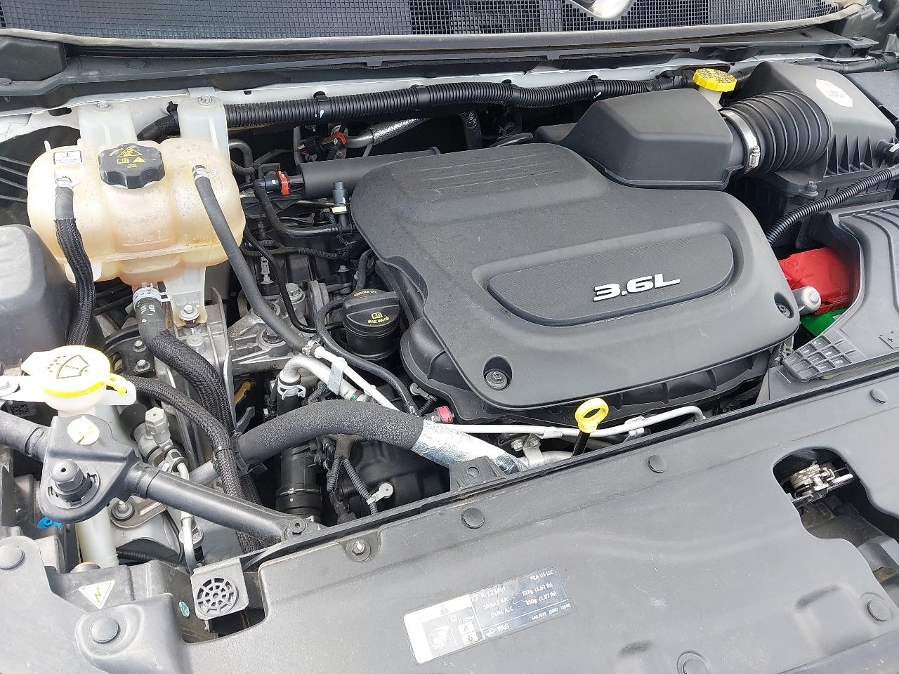 Chrysler Pacifica Limited FWD 2017