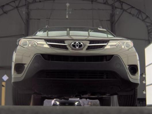Toyota RAV4 AWD 4dr LE (Natl) 2014