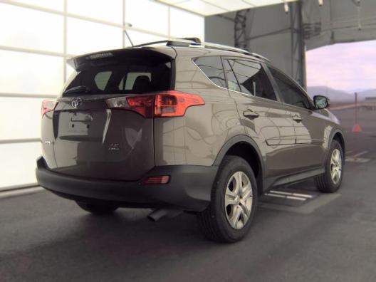 Toyota RAV4 AWD 4dr LE (Natl) 2014