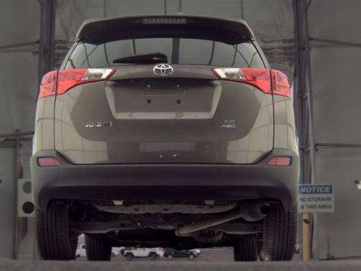 Toyota RAV4 AWD 4dr LE (Natl) 2014