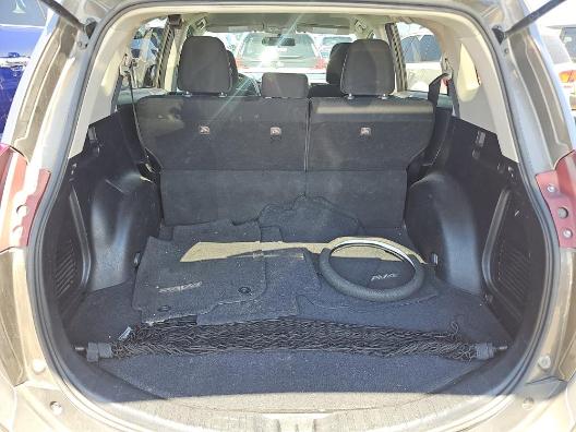 Toyota RAV4 AWD 4dr LE (Natl) 2014