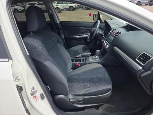 Subaru Impreza Sedan 4dr CVT 2.0i Premium 2015