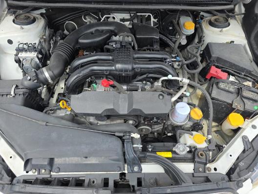 Subaru Impreza Sedan 4dr CVT 2.0i Premium 2015